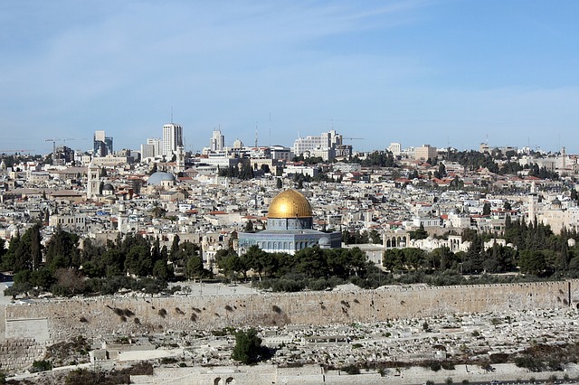 Photo by pompi travel to jerusalem